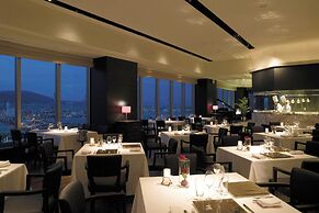 Kobe Bay Sheraton Hotel & Towers