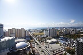 Kobe Bay Sheraton Hotel & Towers