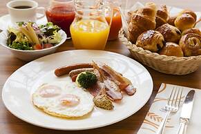 Kobe Bay Sheraton Hotel & Towers