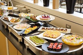 Kobe Bay Sheraton Hotel & Towers