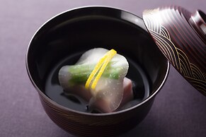 Kobe Bay Sheraton Hotel & Towers