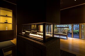 Kobe Bay Sheraton Hotel & Towers