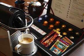 Kobe Bay Sheraton Hotel & Towers