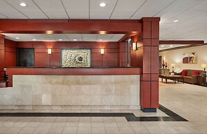 Best Western Plus Milwaukee Airport Hotel & Conference Ctr