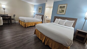 Travelodge by Wyndham Wenatchee