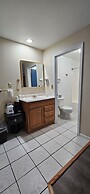 Travelodge by Wyndham Wenatchee