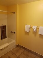 Travelodge by Wyndham Wenatchee