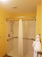 Travelodge by Wyndham Wenatchee