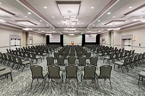 Crowne Plaza Melbourne - Oceanfront by IHG