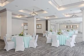 Crowne Plaza Melbourne - Oceanfront by IHG