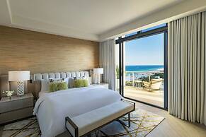 W South Beach