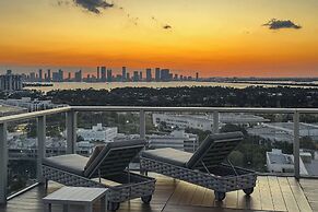 W South Beach
