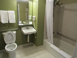 Super 8 by Wyndham New Cumberland