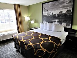 Super 8 by Wyndham New Cumberland