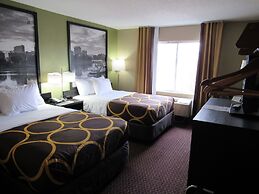 Super 8 by Wyndham New Cumberland