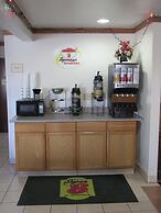 Super 8 by Wyndham New Cumberland