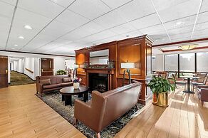 Comfort Inn & Suites Newark - Wilmington