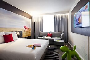 Novotel Lyon Gerland Musée des Confluences