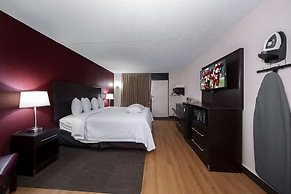 Red Roof Inn PLUS+ Huntsville - Madison