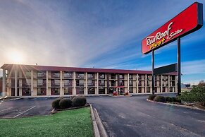 Red Roof Inn PLUS+ Huntsville - Madison