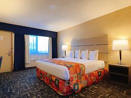 North Vancouver Hotel
