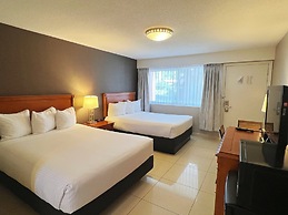 North Vancouver Hotel