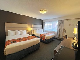 North Vancouver Hotel