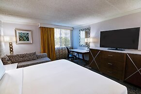 DoubleTree by Hilton Madison Downtown