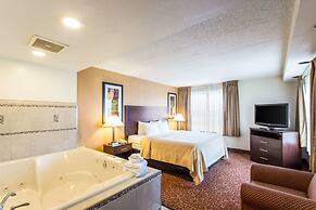 Quality Suites Milwaukee Airport