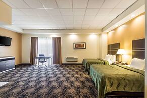 Quality Suites Milwaukee Airport