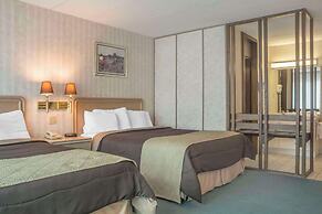 Rodeway Inn Fallsview