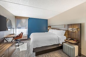 Holiday Inn Express Crestwood by IHG