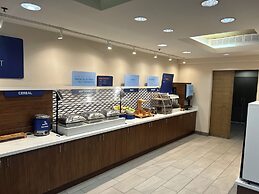 Holiday Inn Express Crestwood by IHG