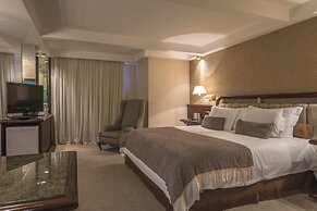 Bourbon Hotel & Suítes Curitiba