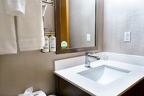 Iris Hotel Cape Cod