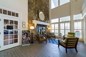 Iris Hotel Cape Cod