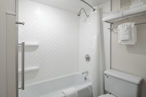 Holiday Inn Portland-By the Bay by IHG