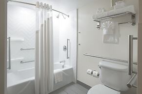 Holiday Inn Portland-By the Bay by IHG