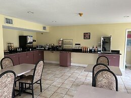 Rodeway Inn & Suites Highway 290 Northwest