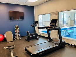 Spark by Hilton Montreal Brossard