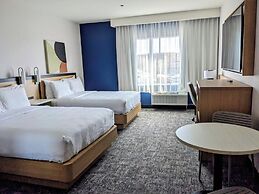 Spark by Hilton Montreal Brossard