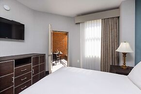 Inn at the Colonnade Baltimore - a DoubleTree by Hilton