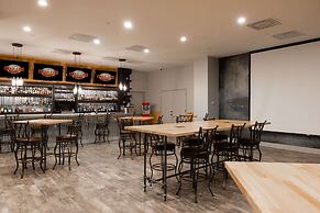 Inn at the Colonnade Baltimore - a DoubleTree by Hilton