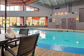 The Great Rivers, Ascend Hotel Collection