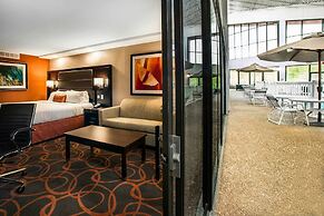 The Great Rivers, Ascend Hotel Collection