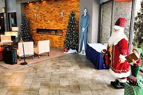 The Great Rivers, Ascend Hotel Collection