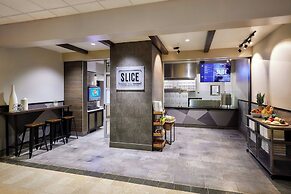 Anaheim Marriott Hotel