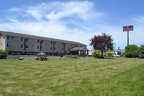 Countryside Inn & Suites
