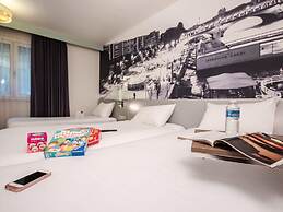 ibis Styles Paris Tolbiac Bibliotheque