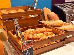 ibis Styles Paris Tolbiac Bibliotheque